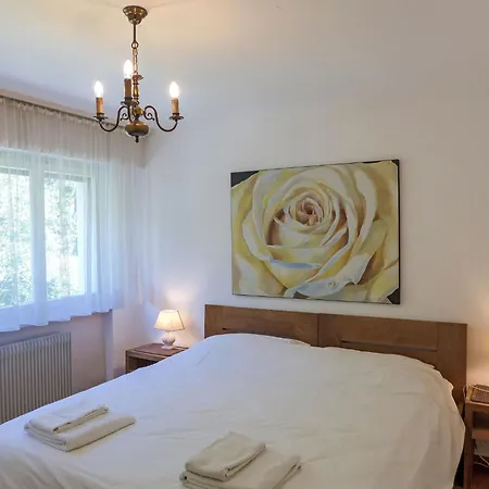 Eden Roc 56 By Interhome 크란스몬타나