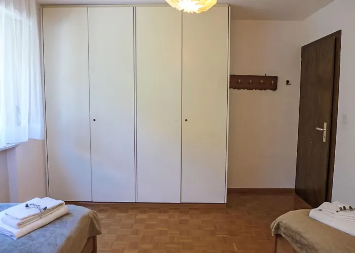 Eden Roc 56 By Interhome * 克莱恩 蒙塔纳