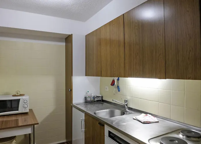 Eden Roc 56 By Interhome * 克莱恩 蒙塔纳